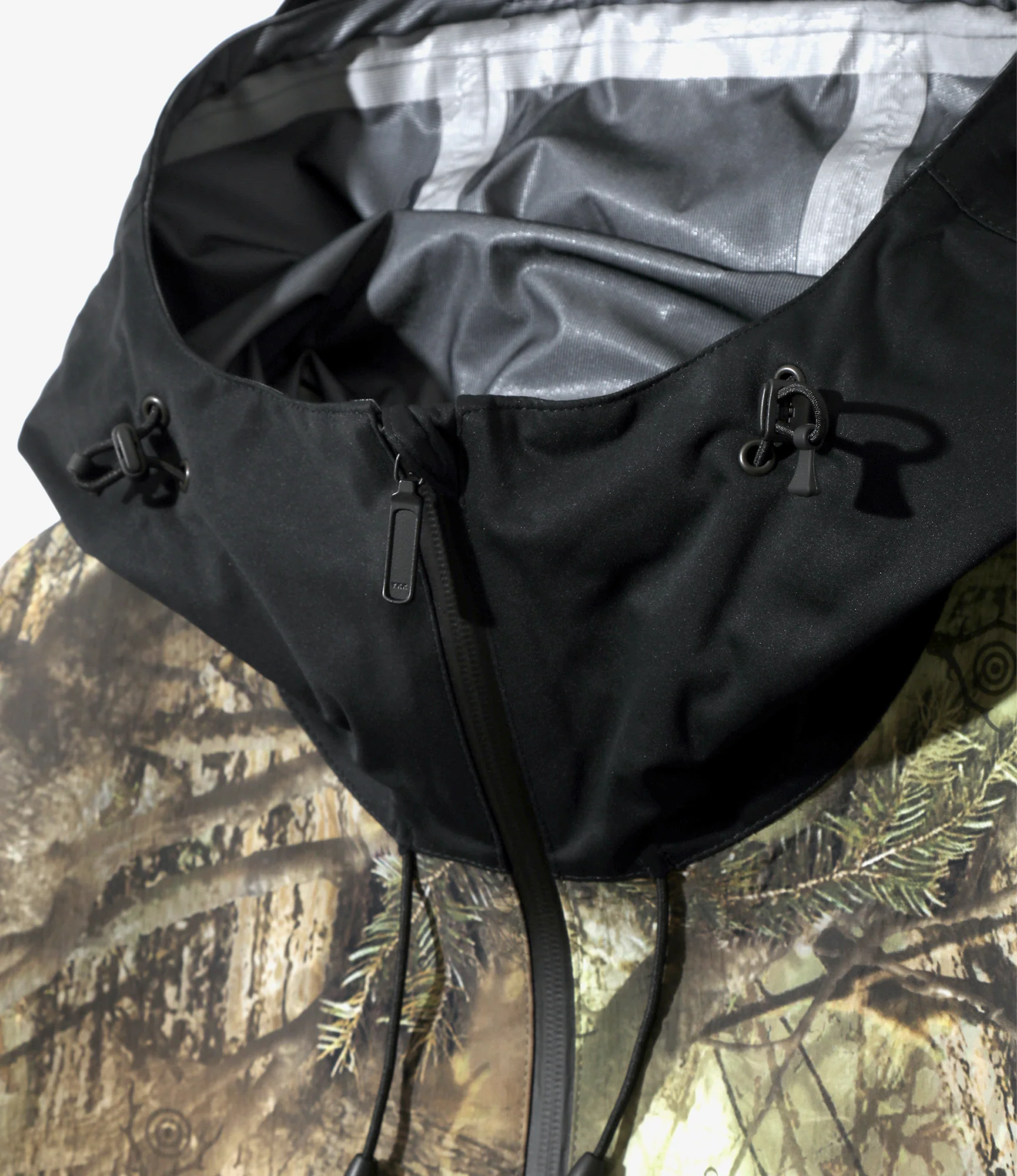Mountain Parka – Black/Camo Combo Nylon Tussah - Image 2