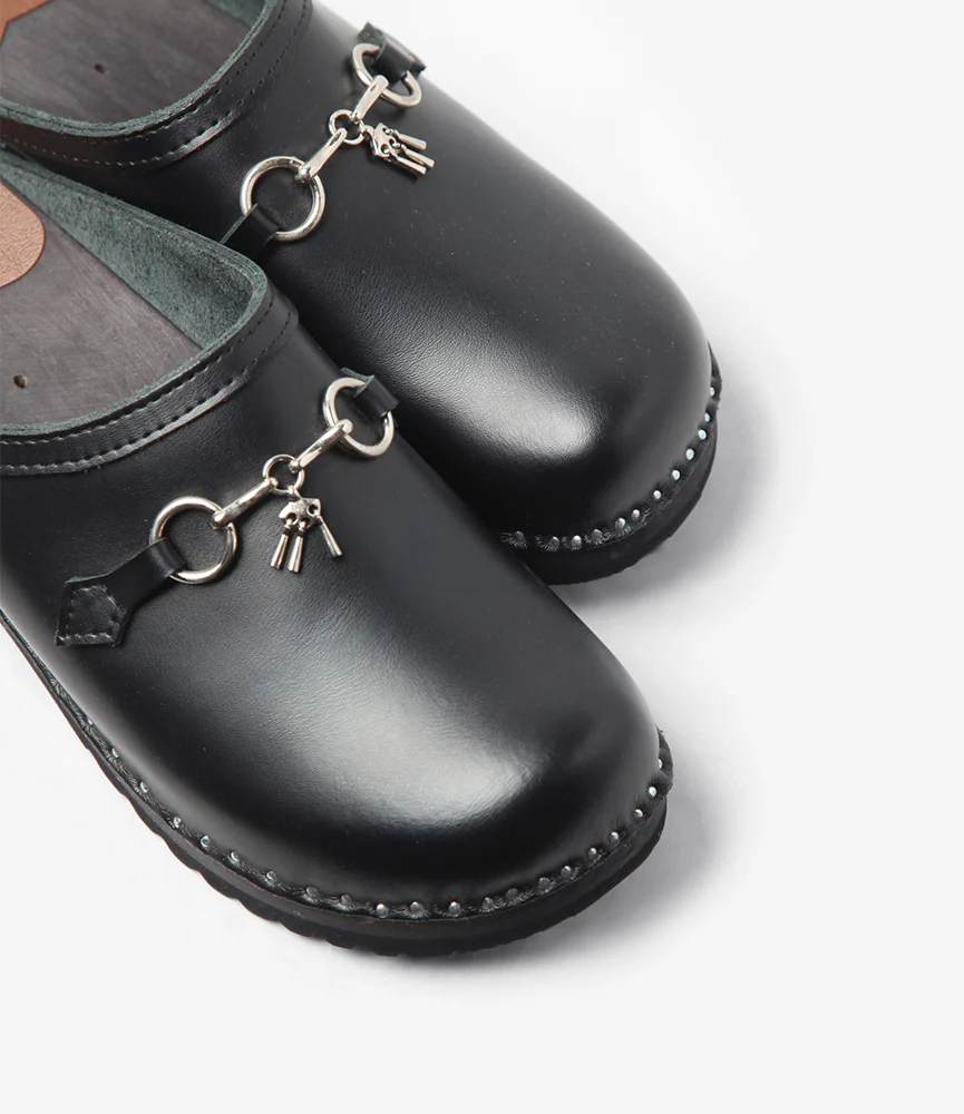 Tassel Bit 'Monet' Clog – Black Leather - Image 6
