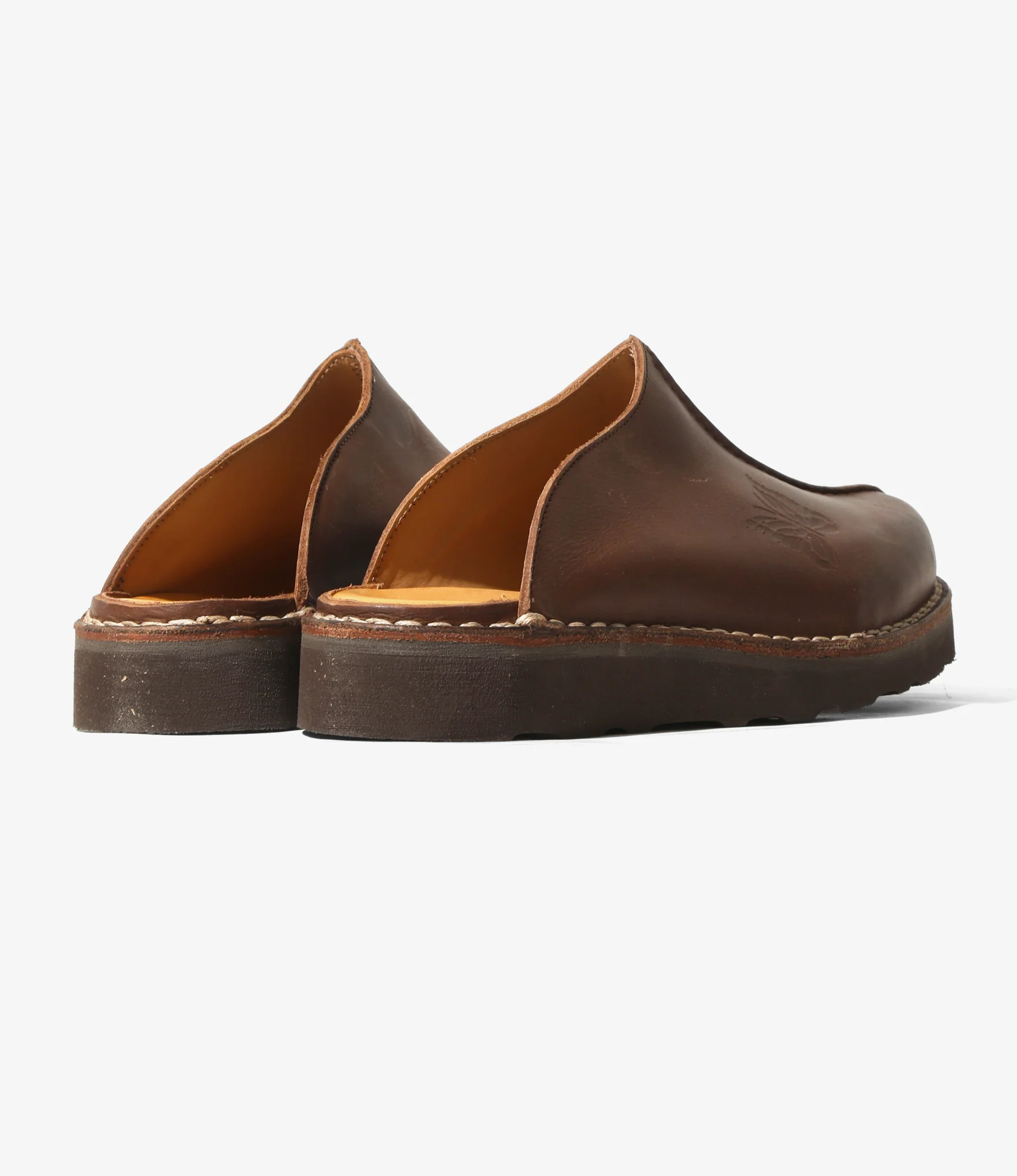 Papillon Embossed Mountain Slip-In – Brown - Image 6