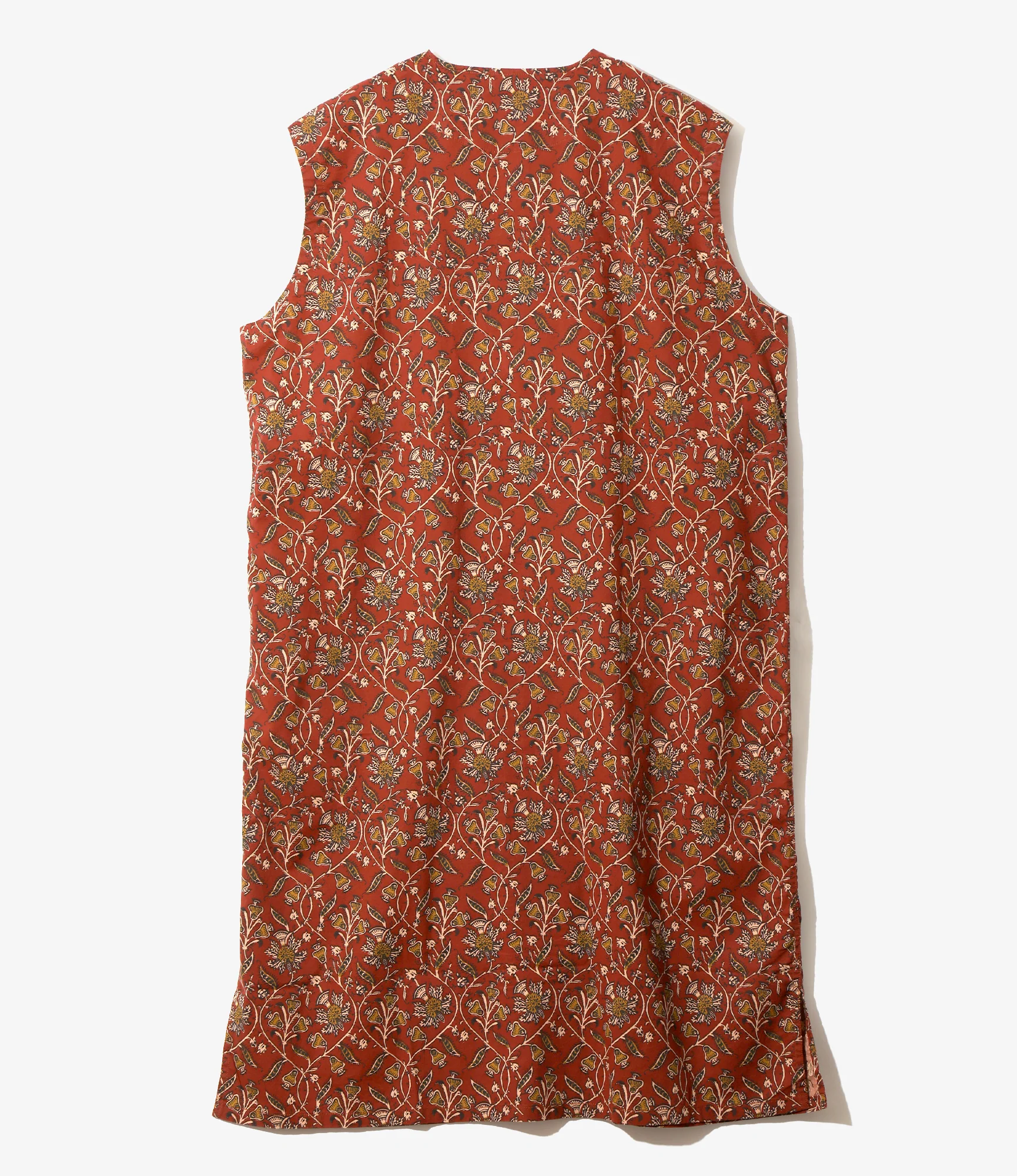 Sleeveless V-Neck Dress – Red Batik Print - Image 3