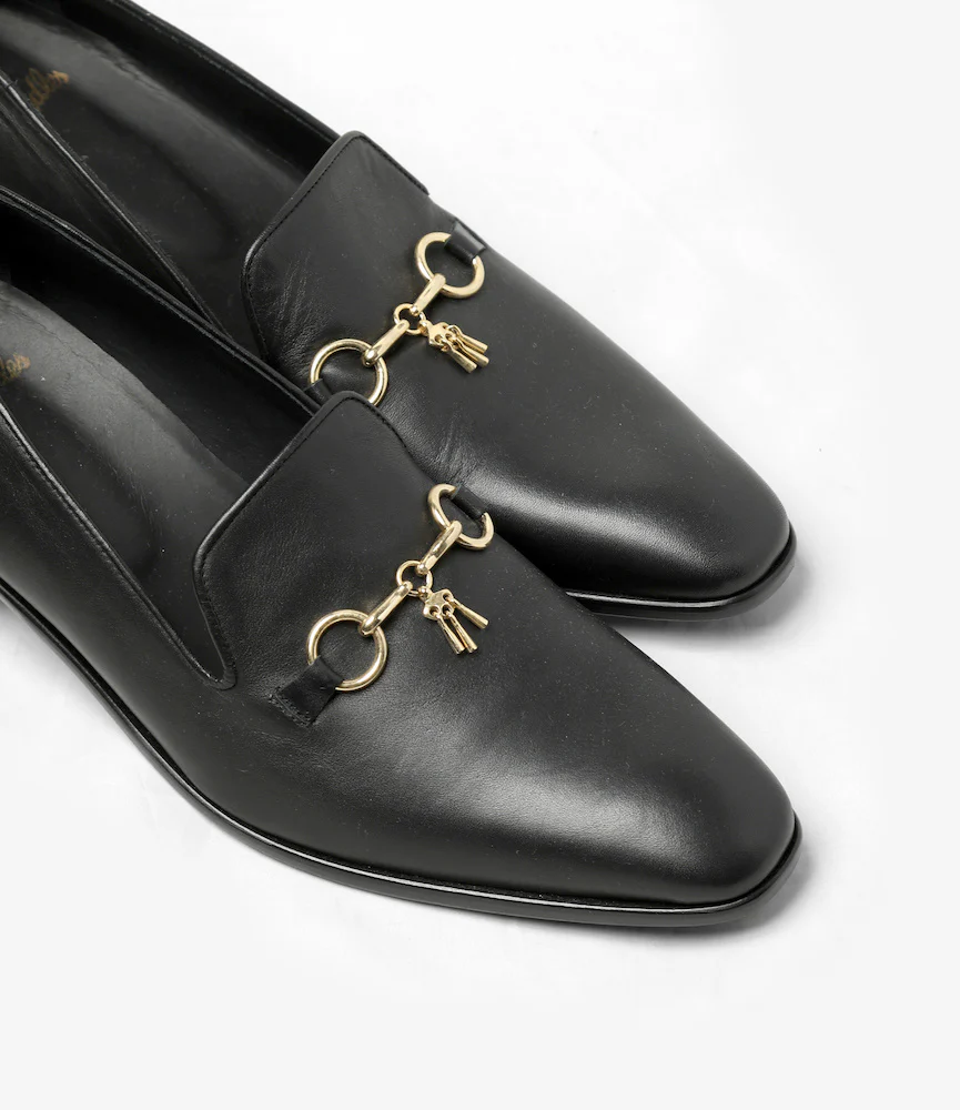 Tassel Bit Heeled Opera Shoe – Black Leather - Image 3