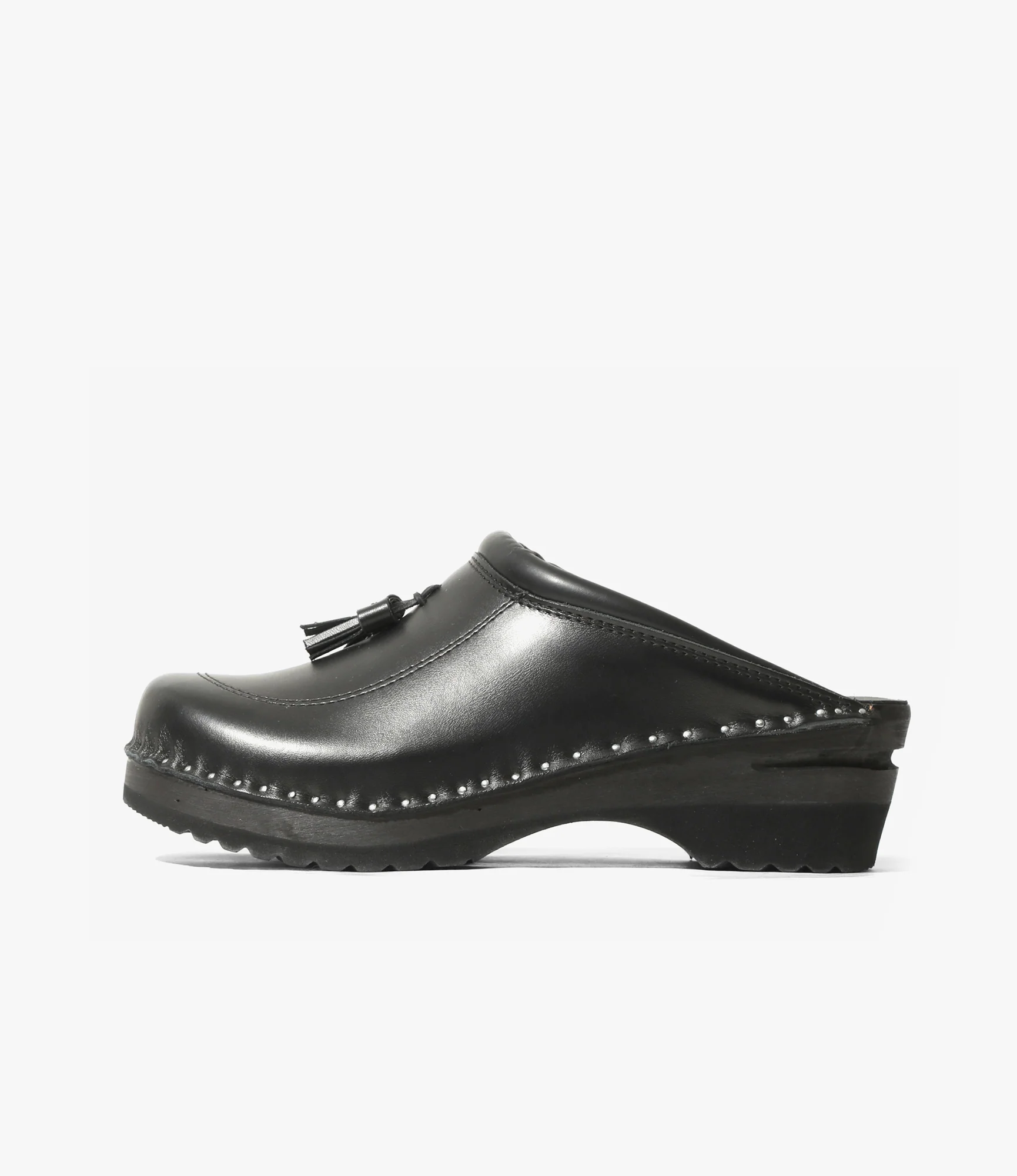 Twin Tassel Clog – Black Leather