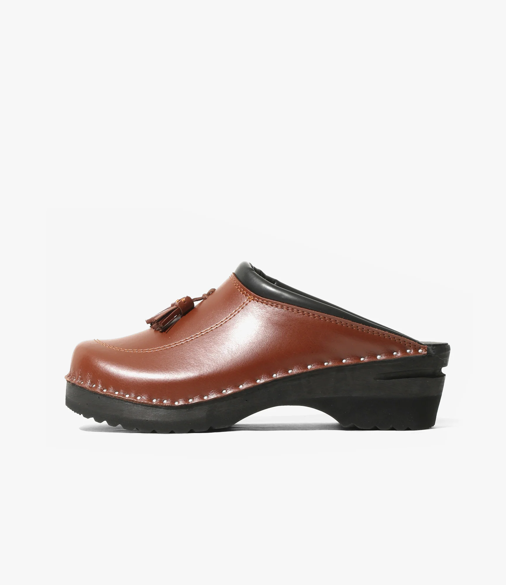 Twin Tassel Clog – Brown Leather