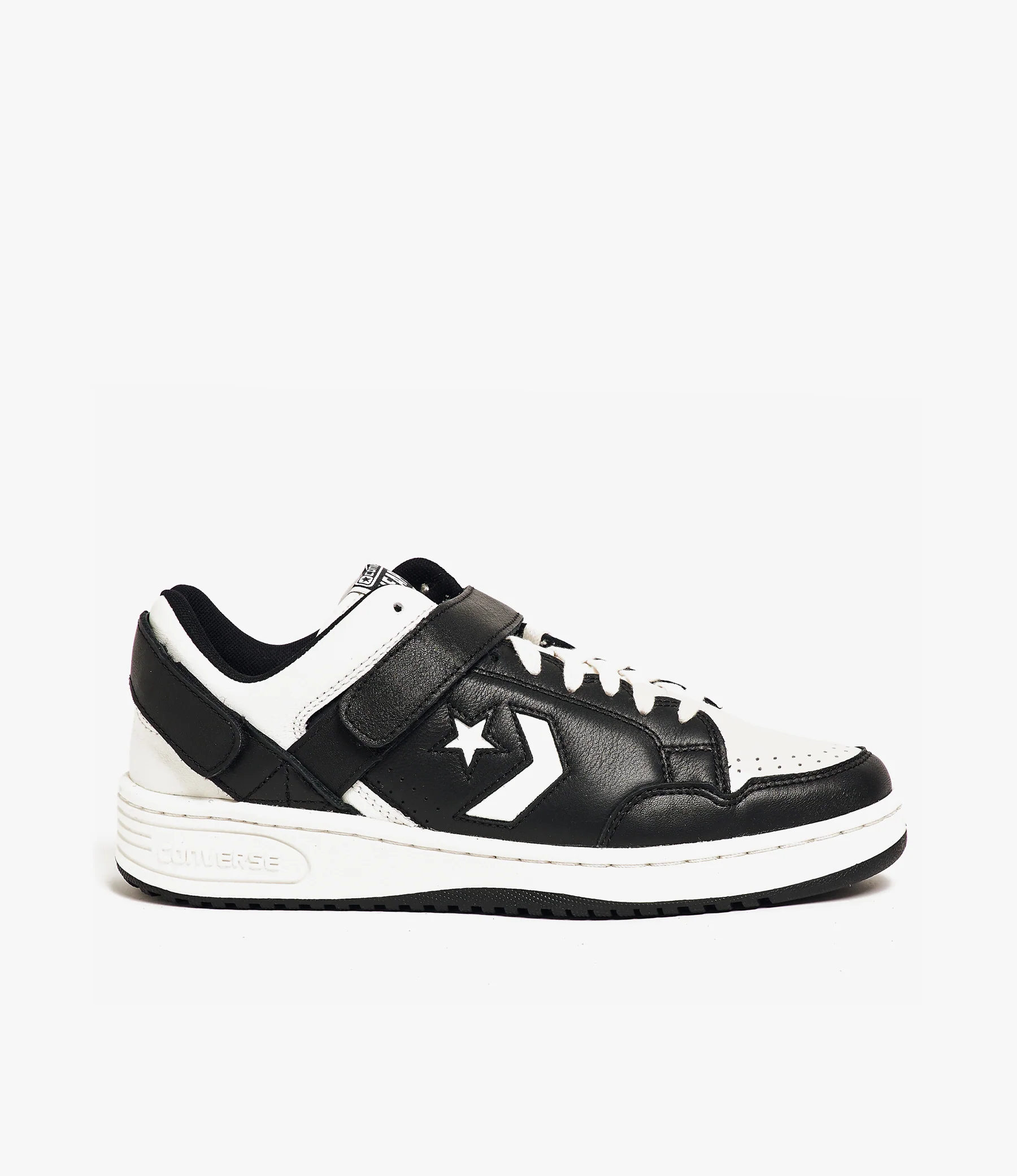Weapon – Black / Vintage White
